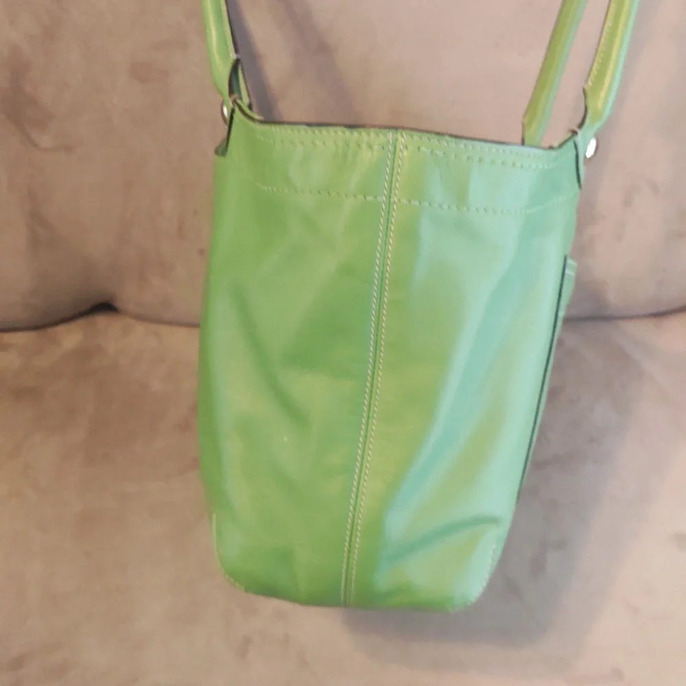 COACH Apple Green Legacy Bleecker Leather Tote Bag F14383 - Picture 8 of 16